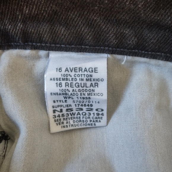 Straight Leg Black Jeans - Picture 6 of 6